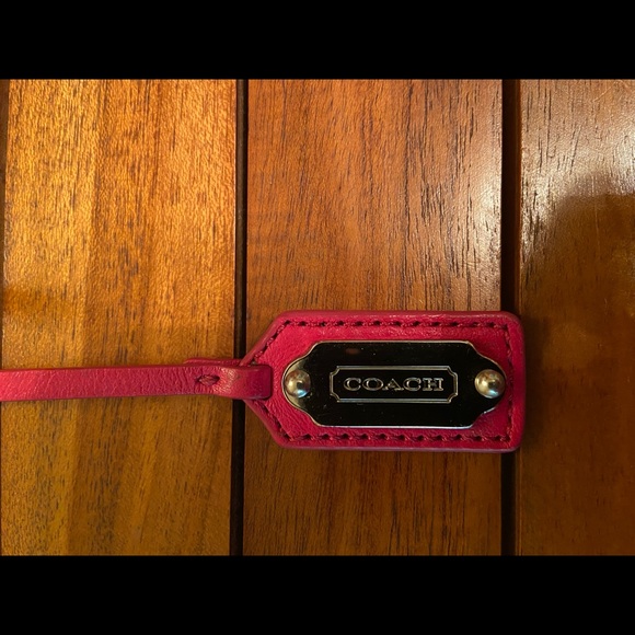 Coach hang tag charm - Picture 3 of 4